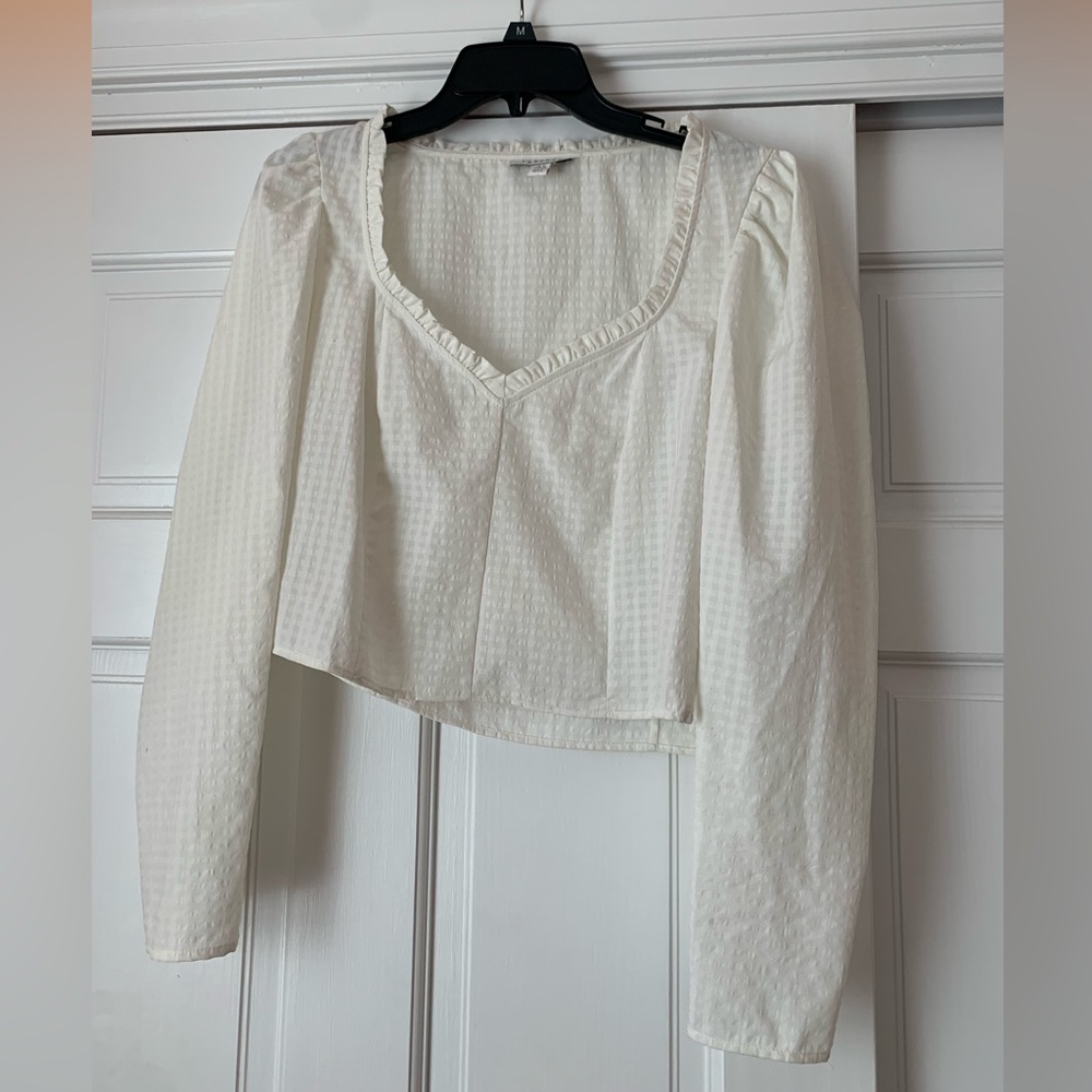 Top Shop Cropped White Long Sleeve US size 8